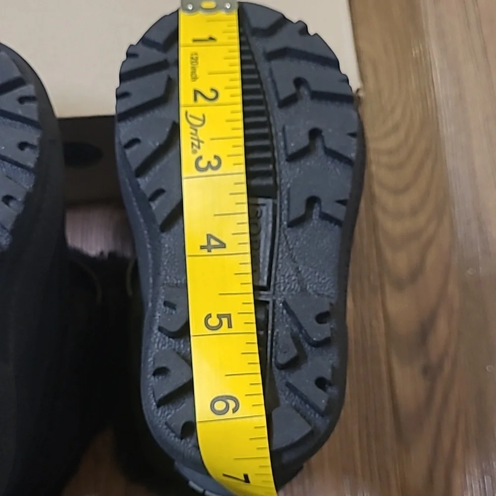 Sorel Black‎ Kids Snow Boots with Polar Bear Design